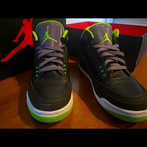 Jordan 3 - Retro Joker Edition